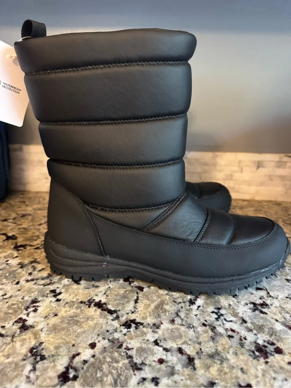Magellan Outdoors Black Quilted Winter & Rain Boots